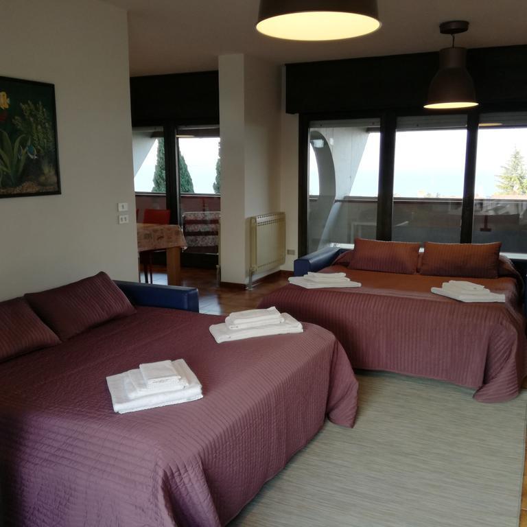 Panoramapartment Desenzano del Garda Exterior foto